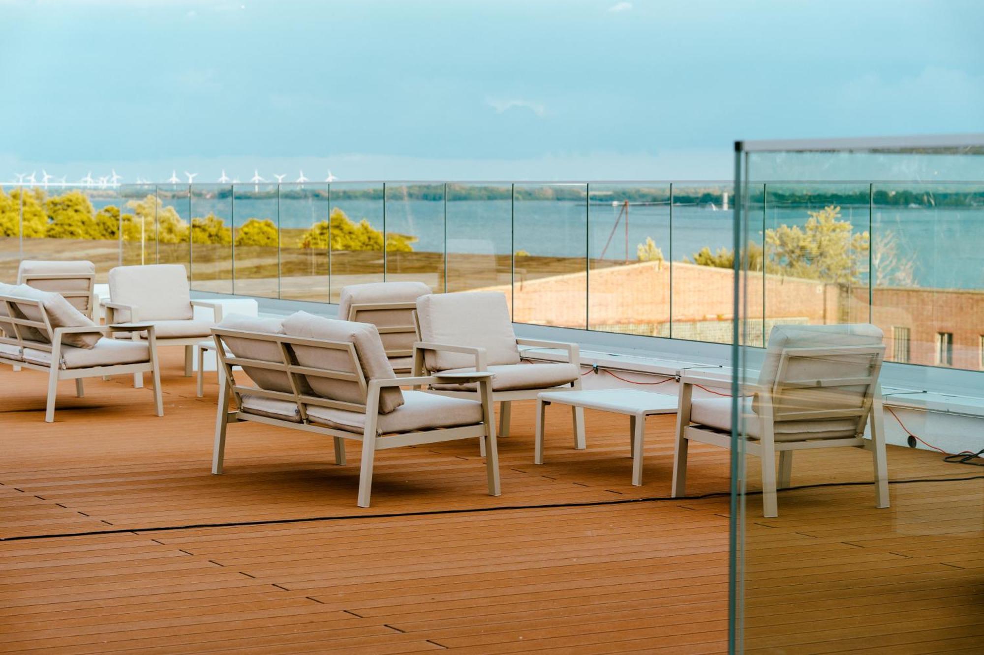 Hotel Arche Fabryka Samolotow W Mielnie 미엘노 외부 사진