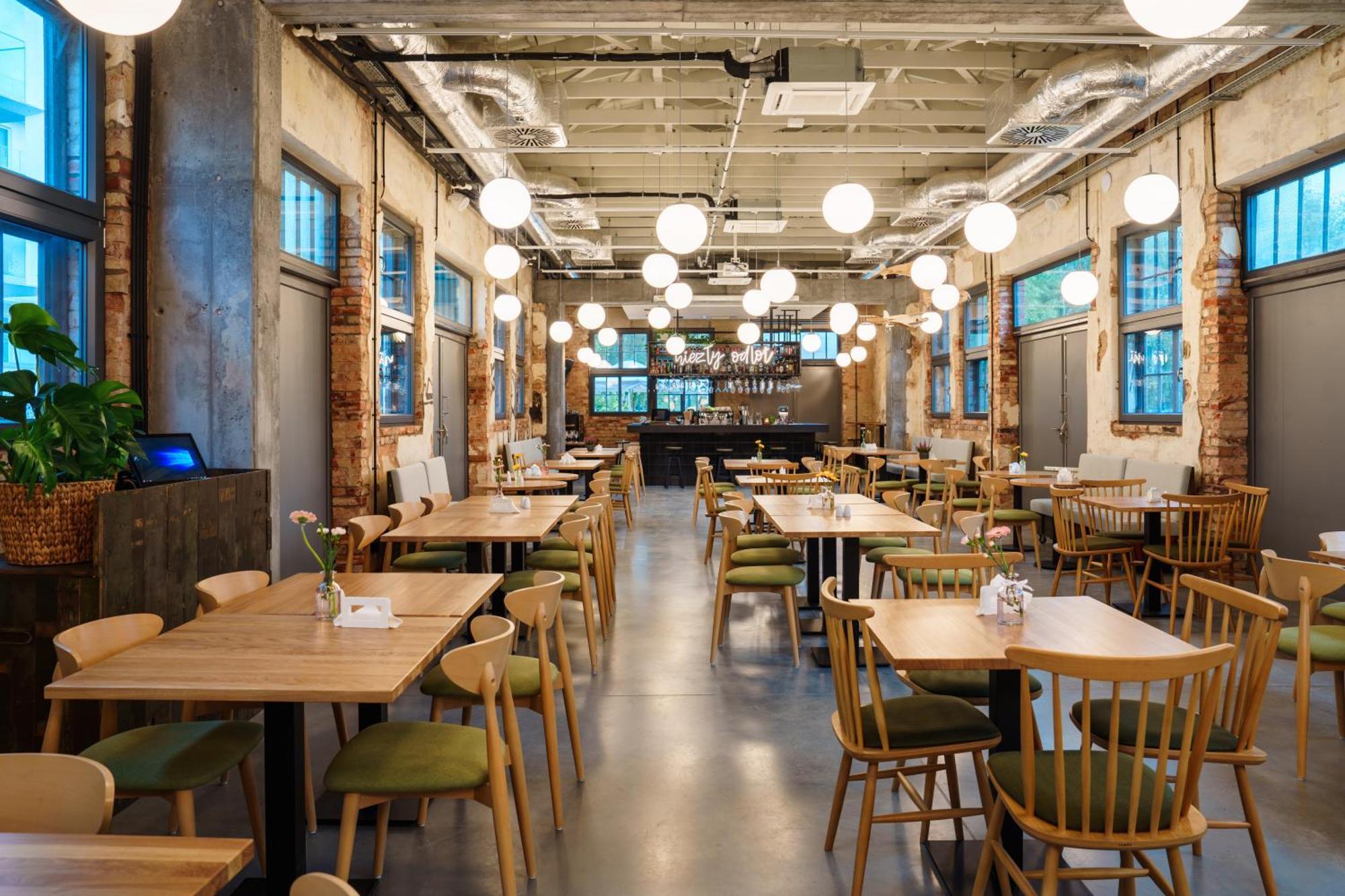Hotel Arche Fabryka Samolotow W Mielnie 미엘노 외부 사진